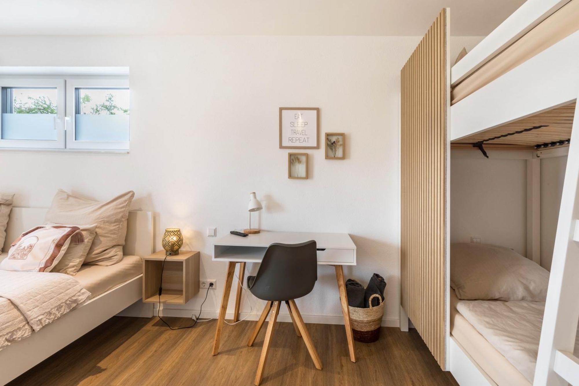 Studio 2 Parkside Apartments Guenzburg Luaran gambar